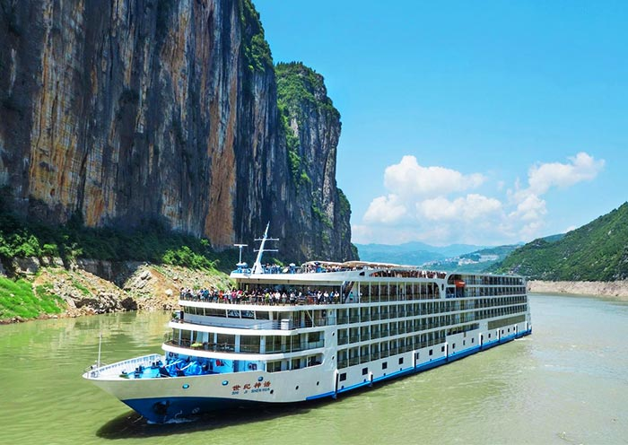 13 Days Shanghai Guilin Yangtze Xian Beijing Private Tour