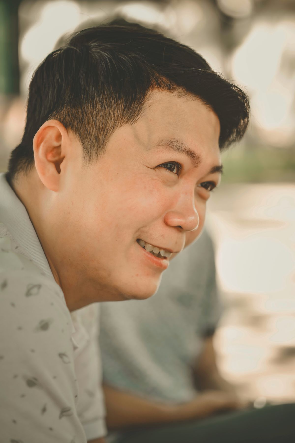 Illustrative portrait for Owen Qian