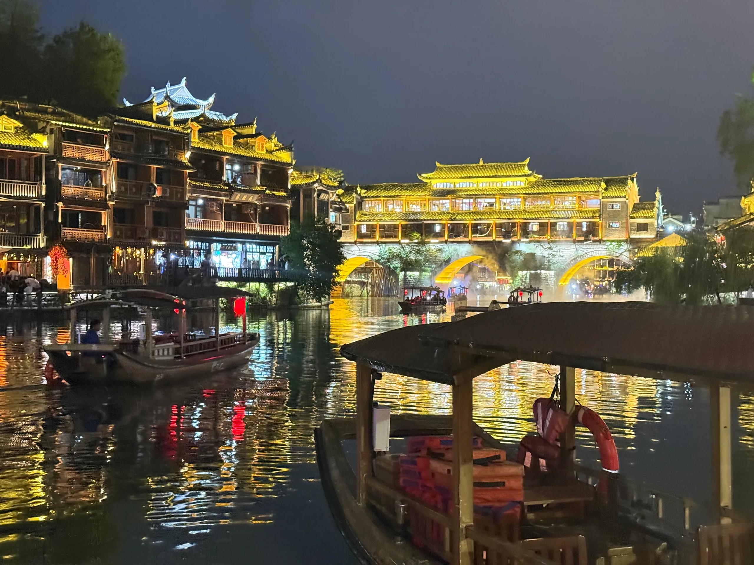 5 Days Zhangjiajie Fenghuang Ancient Town Tour